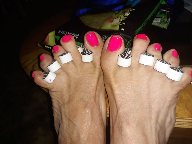 Hot Pink Toenails!
